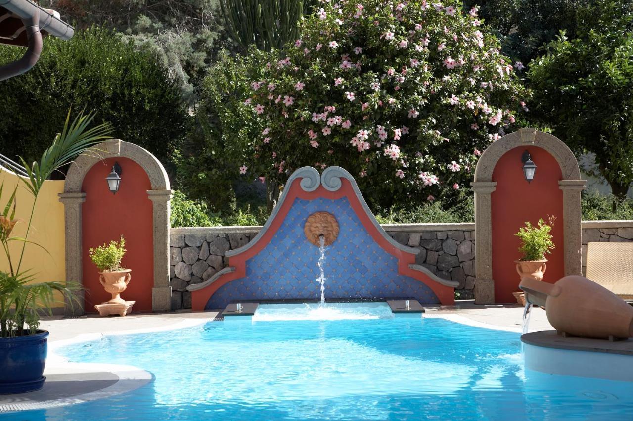 ליפארי Arciduca Grand Hotel מראה חיצוני תמונה