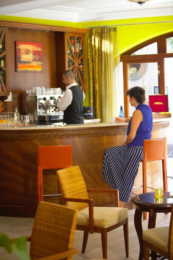 ליפארי Arciduca Grand Hotel מראה חיצוני תמונה